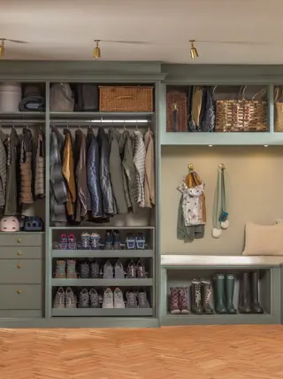 Sharps Shaker Willowgreen Bootroom Mains Doorsoff 941 R1